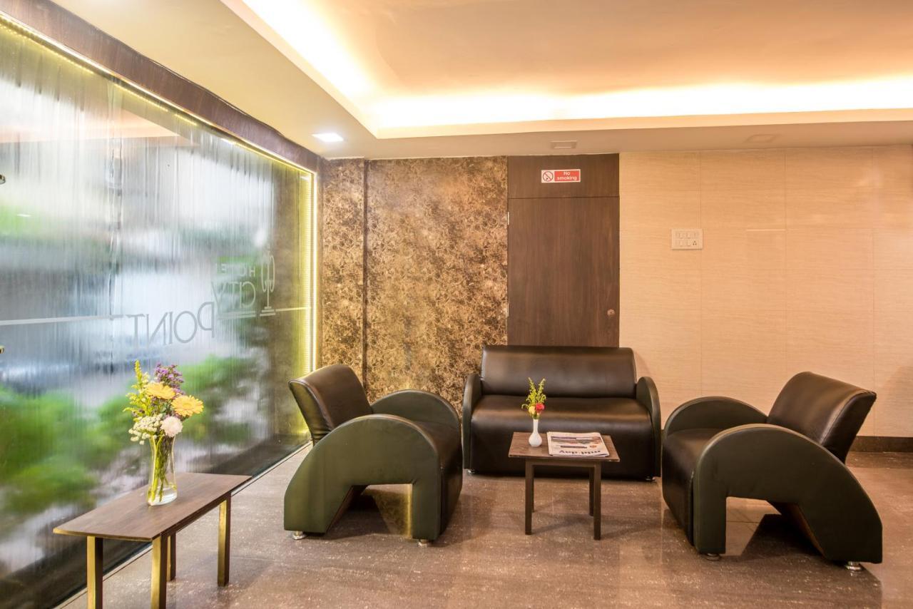 Hotel City Point Dadar Мумбаи Экстерьер фото