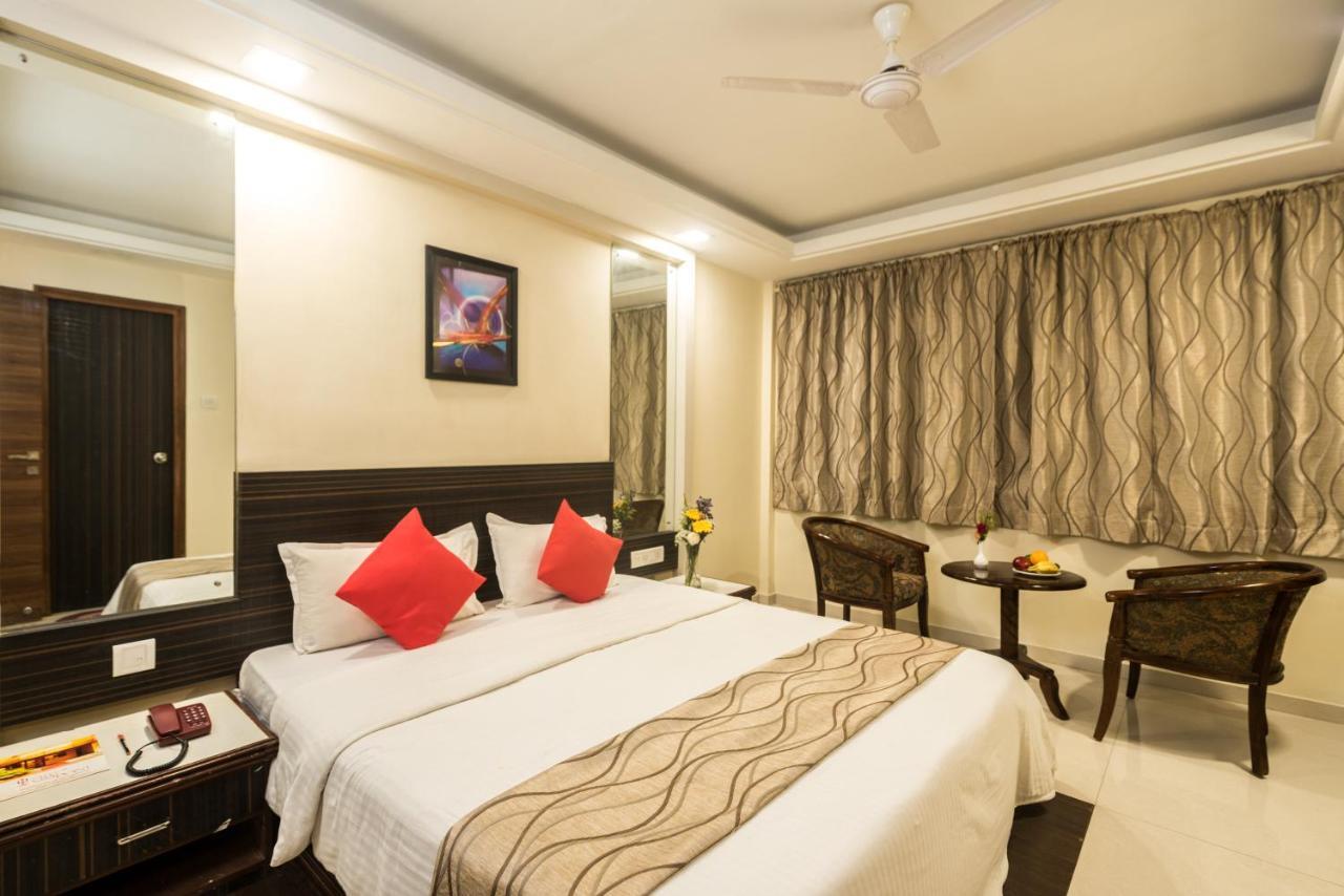 Hotel City Point Dadar Мумбаи Экстерьер фото